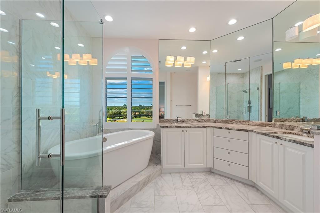 1590 Clermont Dr, Unit K-403, Naples, FL 34109 Photo