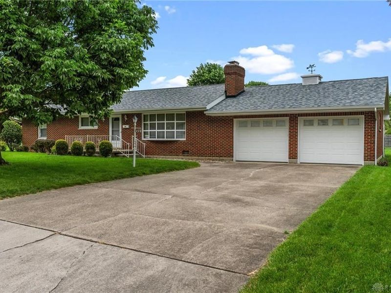 720 Kathryn Drive, Wilmington, OH 45177 Photo 3