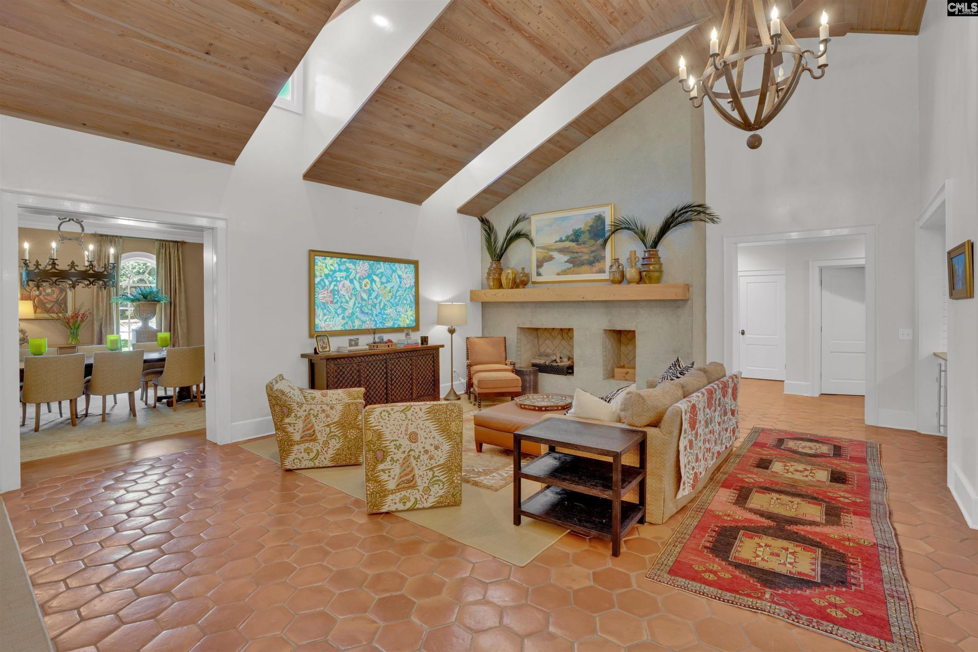 714 Hampton Hill Road Photo 10