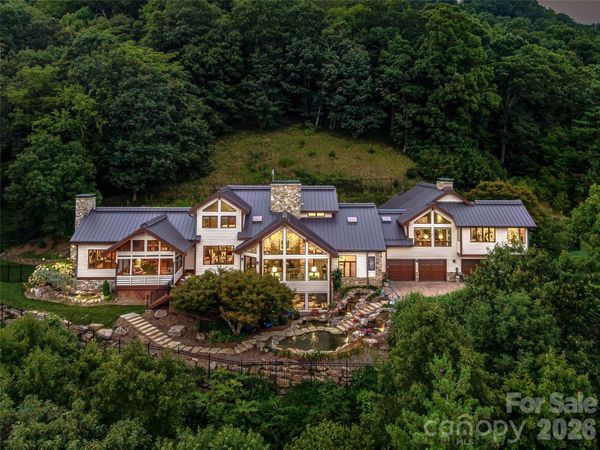 10 Beaverbrook Court , Asheville, NC 28804