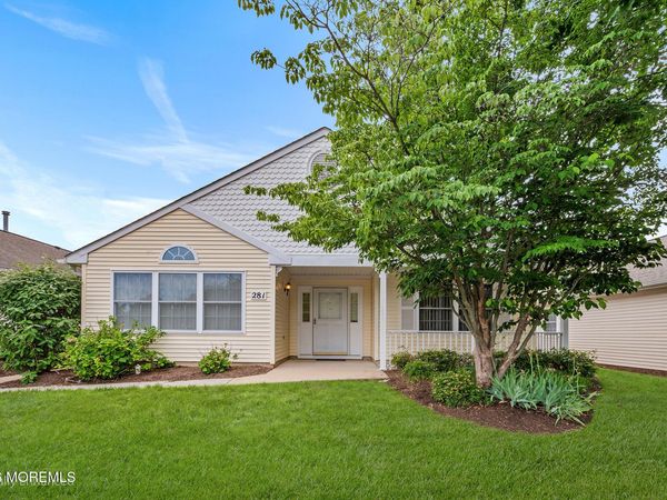 281 Mockingbird Drive, Monroe, NJ 08831