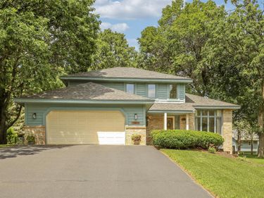 1933 128th Avenue NW, Coon Rapids, MN 55448