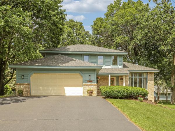 1933 128th Avenue NW, Coon Rapids, MN 55448