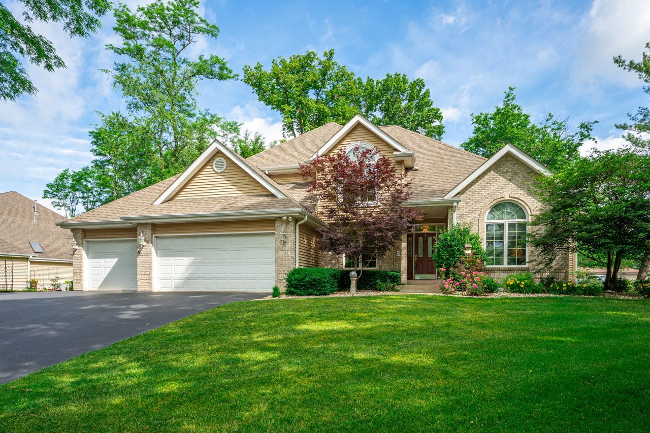 3347 Valley Woods Drive, Cherry Valley, IL 61016 Main Photo