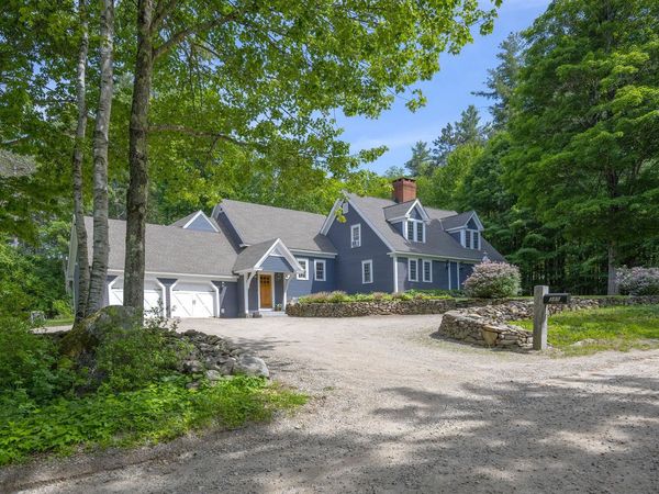 385 Irish Hill Road, Hopkinton, NH 03229