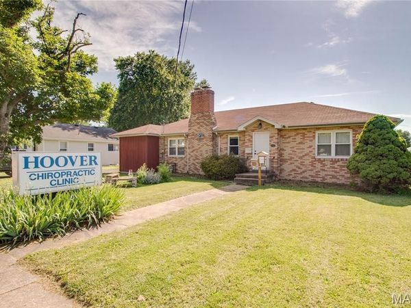 440 S Prairie Street , Bethalto, IL 62010