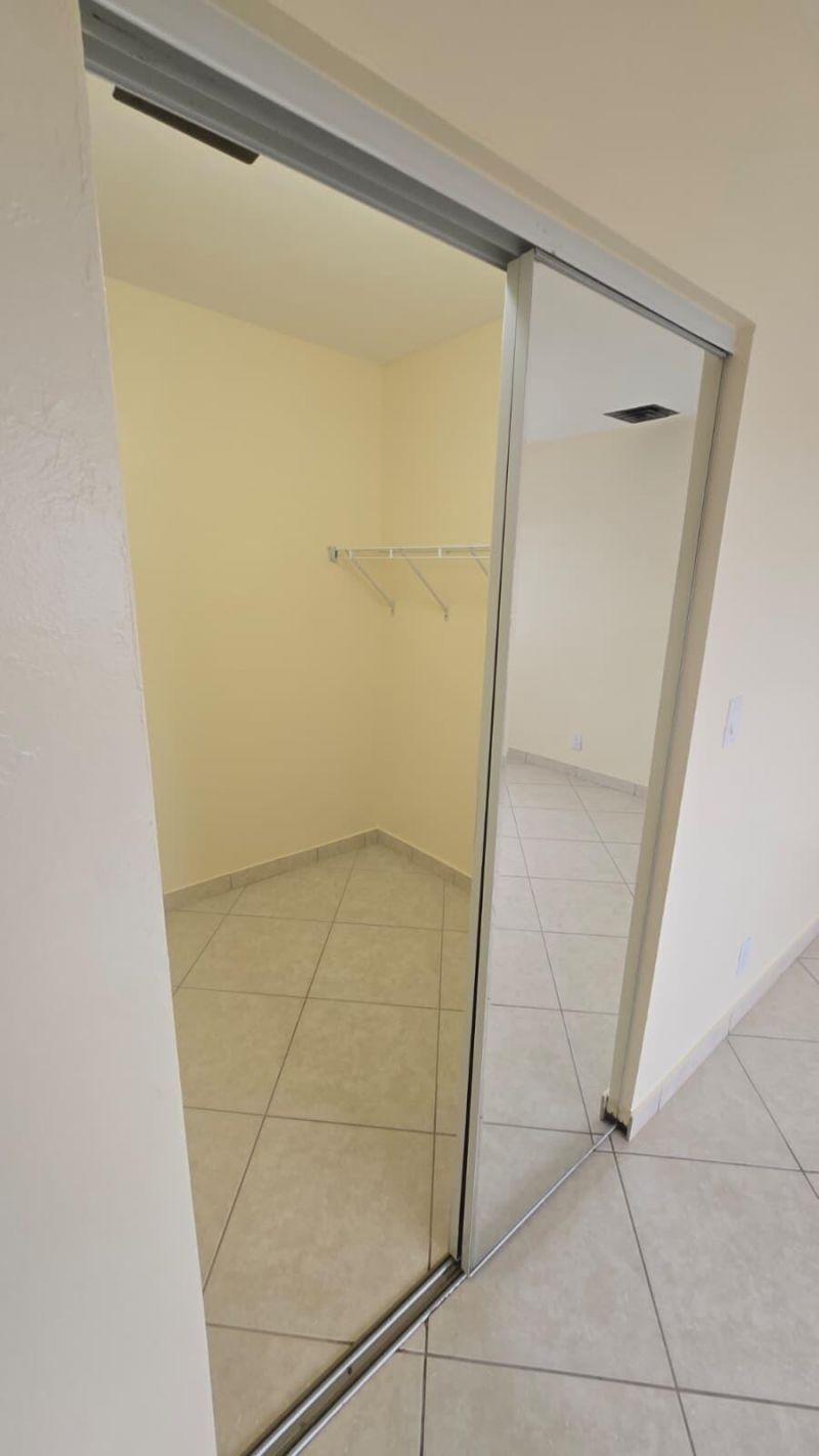 105 S Riverside Drive, Unit 402, Pompano Beach, FL 33062 Photo