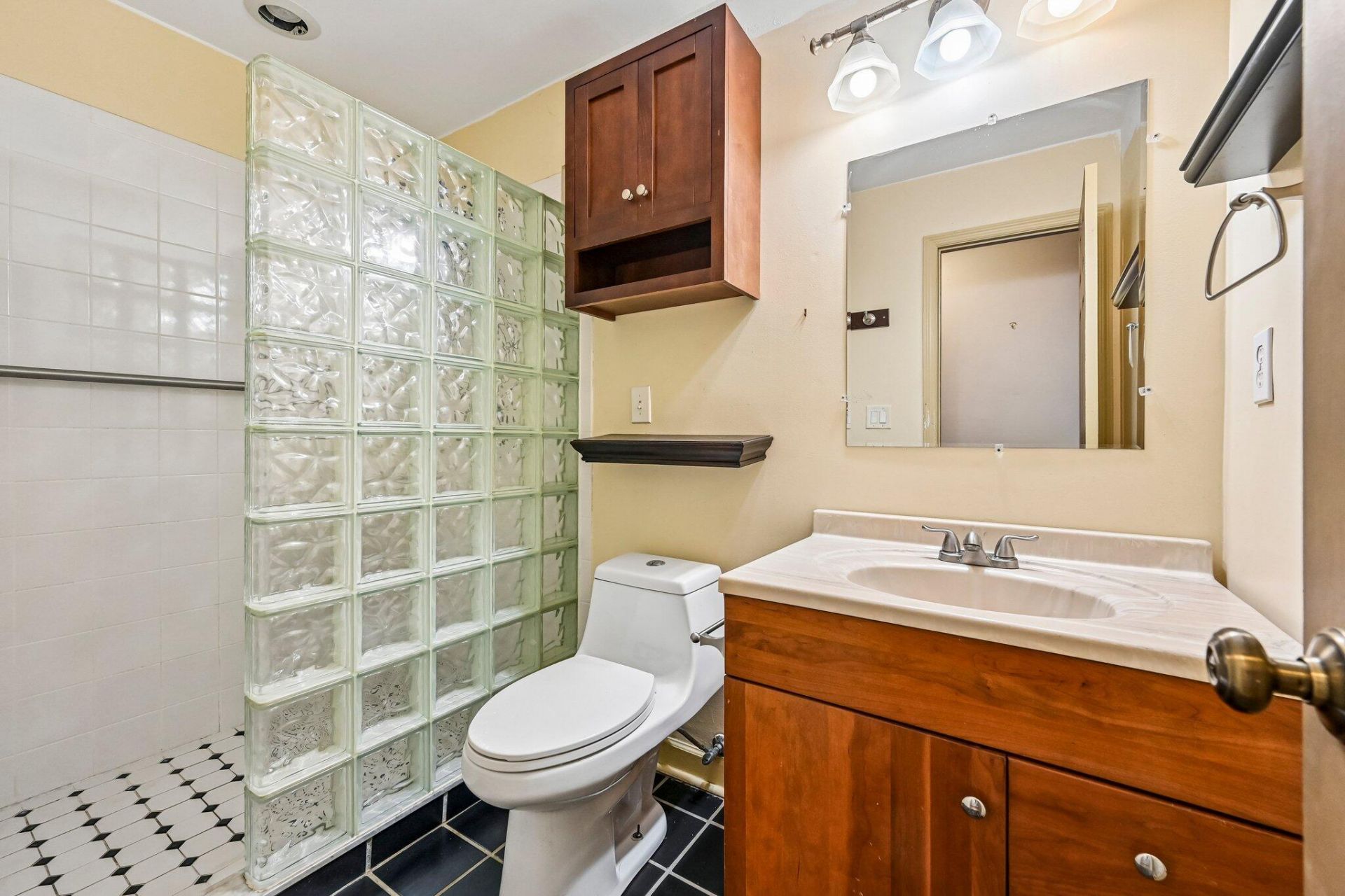 255 SW Salerno Road, Stuart, FL 34997 Photo