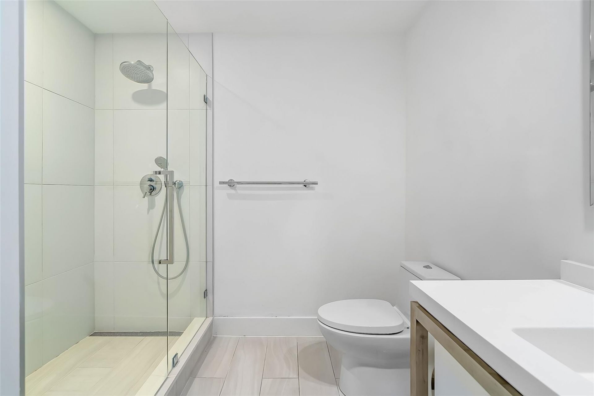 2000 Metropica Way, Unit 1410, Sunrise, FL 33323 Photo