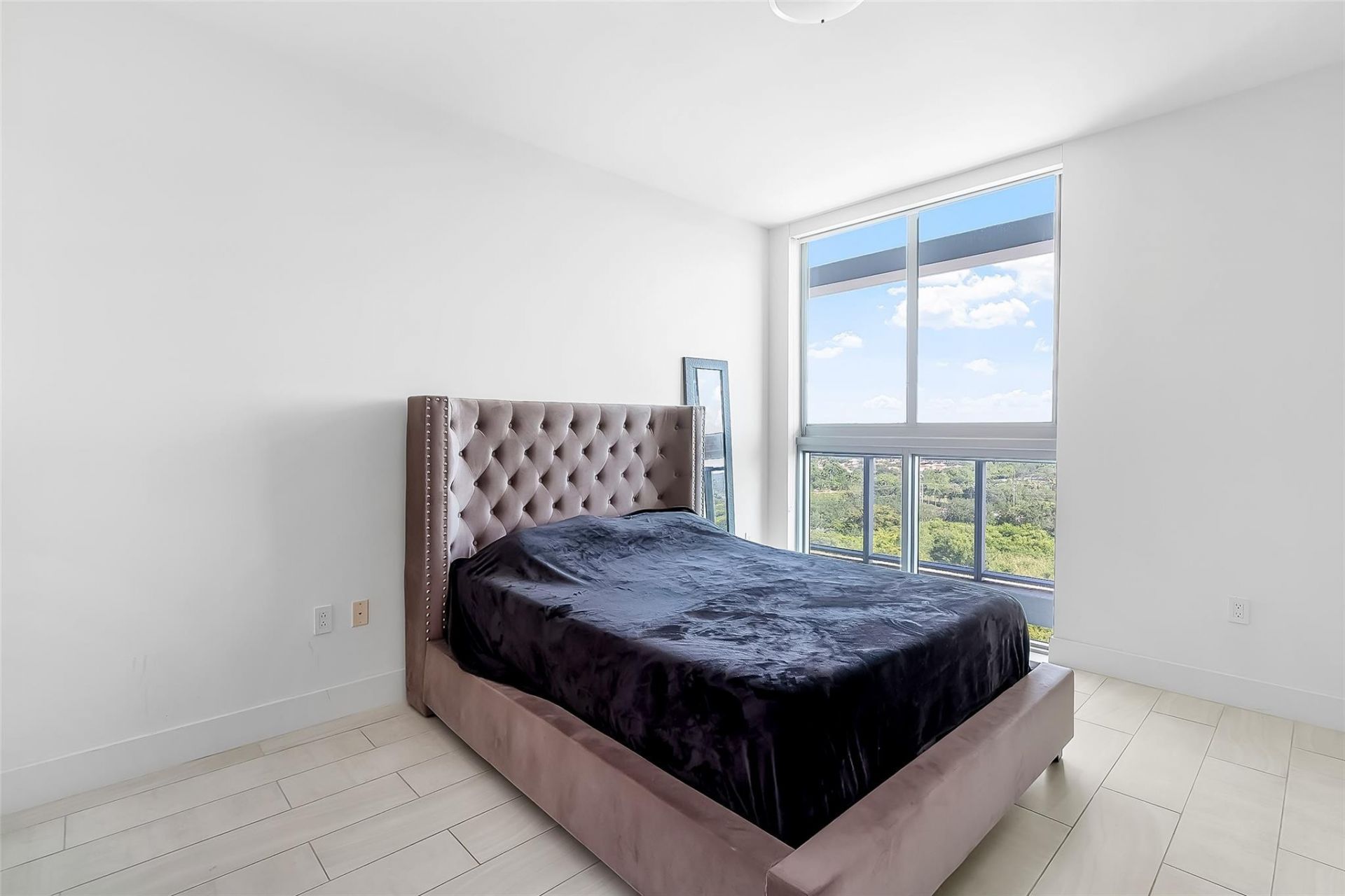 2000 Metropica Way, Unit 1410, Sunrise, FL 33323 Photo