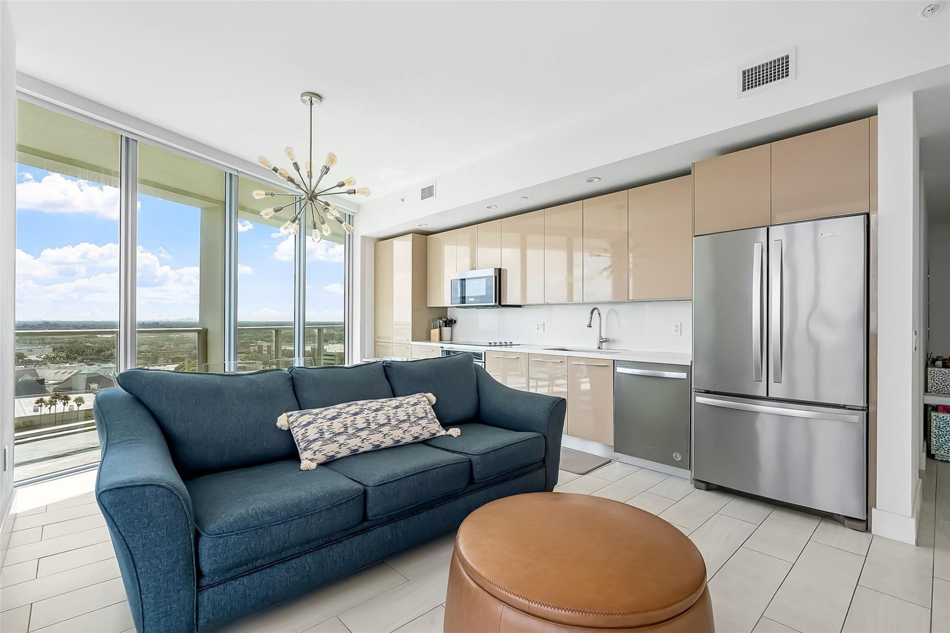 2000 Metropica Way, Unit 1410, Sunrise, FL 33323 Photo