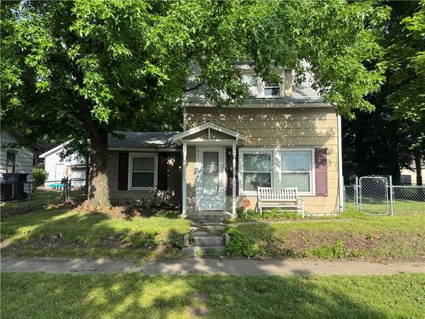 416 N Hall Street, Webb City, MO 64870