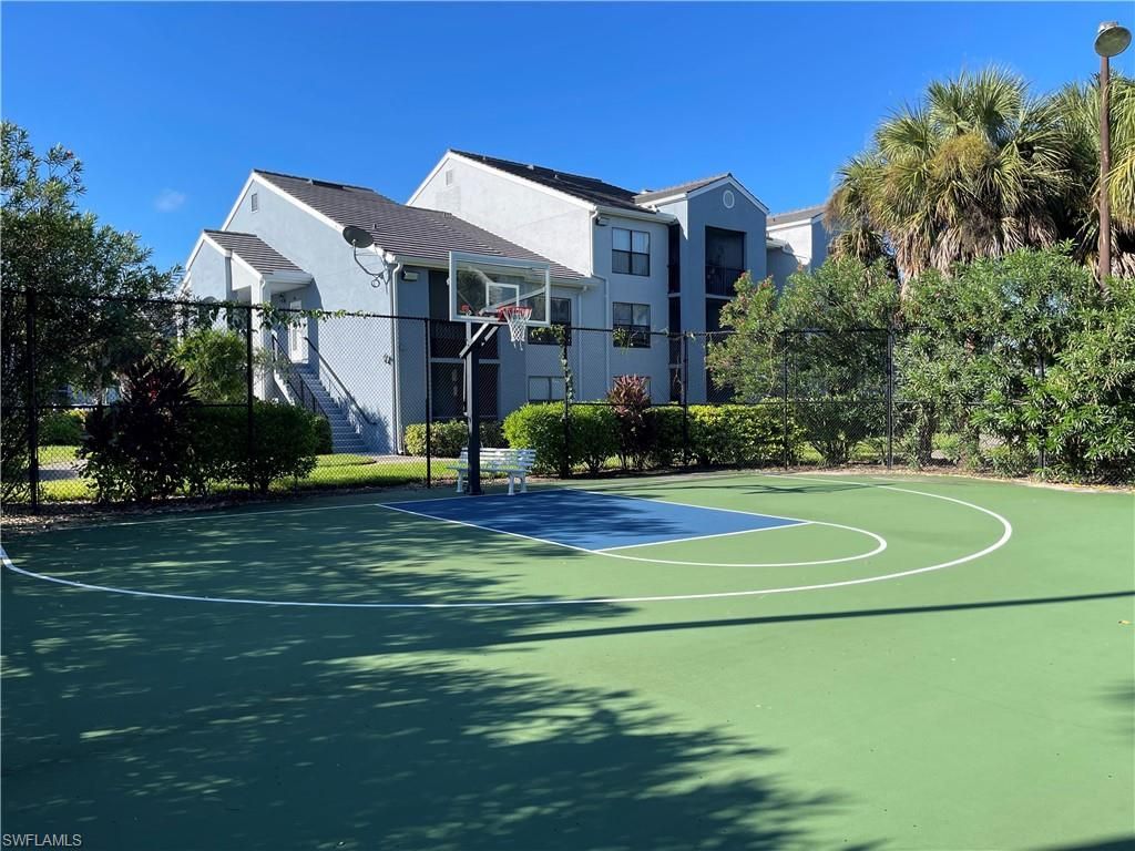 13521 Eagle Ridge Dr , Unit 125, Fort Myers, FL 33912 Photo
