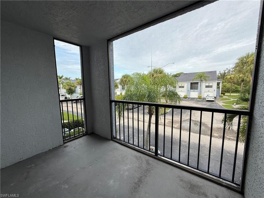 13521 Eagle Ridge Dr , Unit 125, Fort Myers, FL 33912 Photo