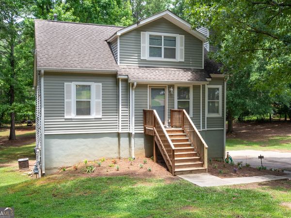 195 Pinewood Drive, Senoia, GA 30276