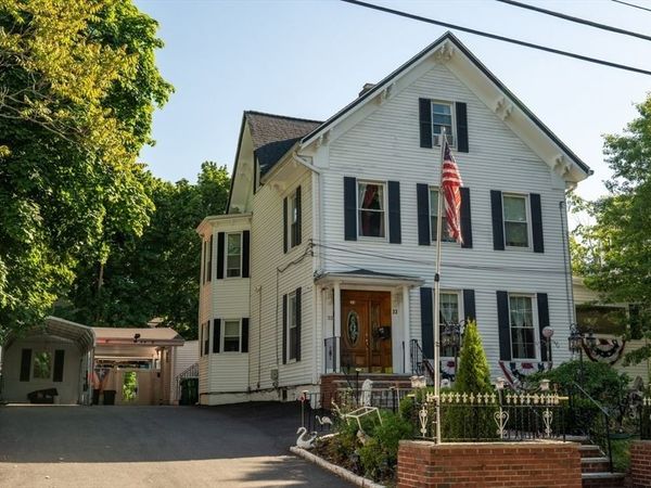 33 Water St, Medford, MA 02155