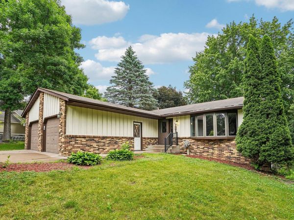 7483 Hydram Avenue S, Cottage Grove, MN 55016