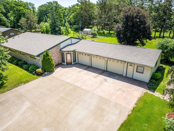 1043 Woodland Loop , Fergus Falls, MN 56537