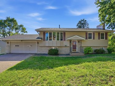 5216 Taylor Street NE, Fridley, MN 55421
