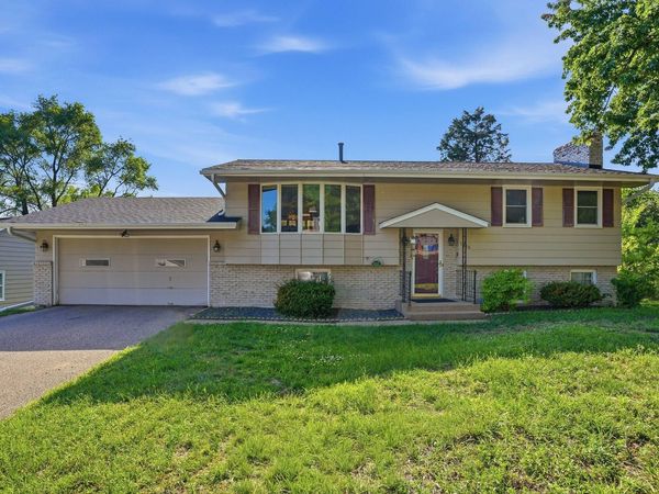 5216 Taylor Street NE, Fridley, MN 55421