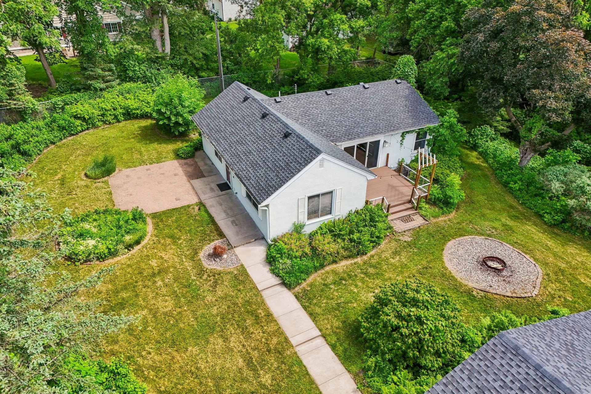 2165 11th Street , White Bear Lake, MN 55110