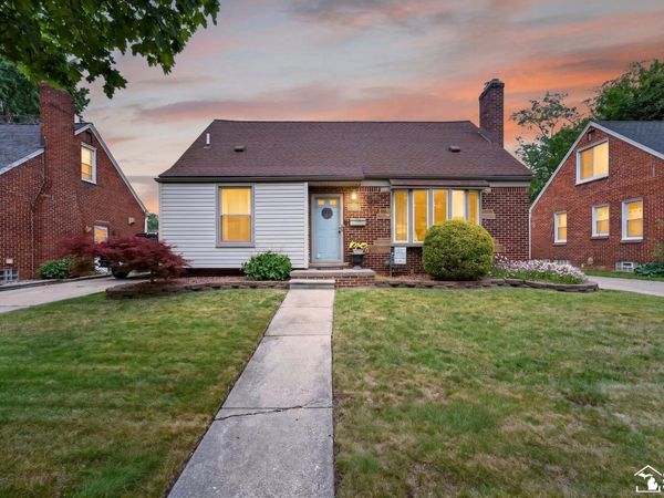 15580 Aster Avenue, Allen Park, MI 48101