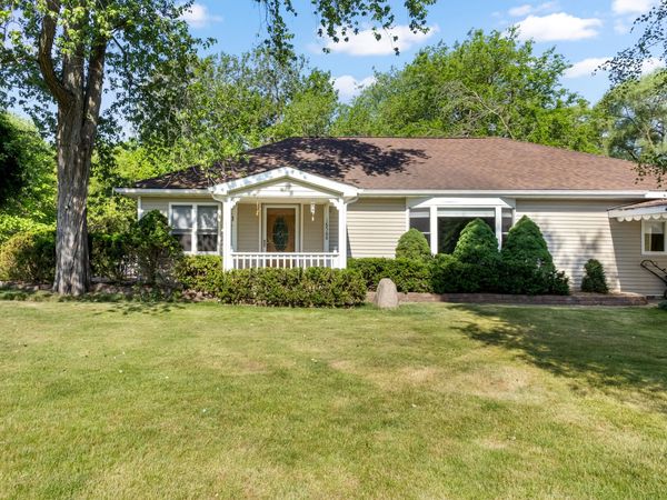 18568 Williamsville Road, Gregory, MI 48137