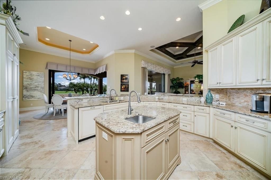 6113 Sunnyslope Dr, Naples, FL 34119 Photo