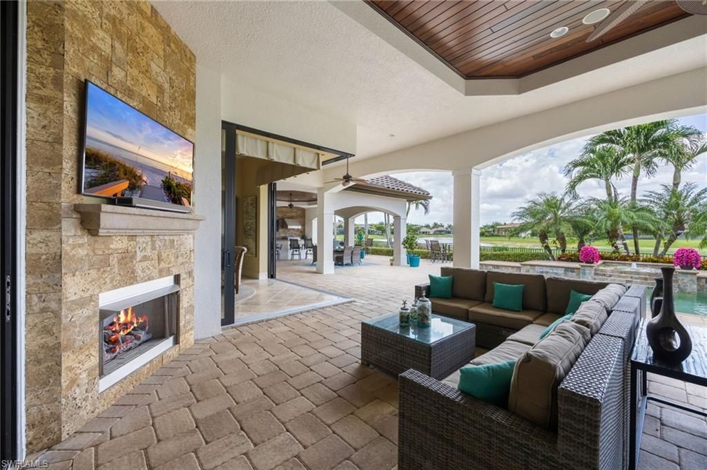 6113 Sunnyslope Dr, Naples, FL 34119 Photo