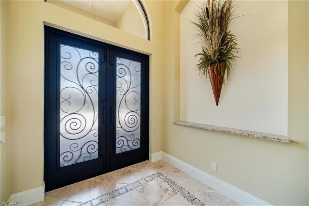 6113 Sunnyslope Dr, Naples, FL 34119 Photo