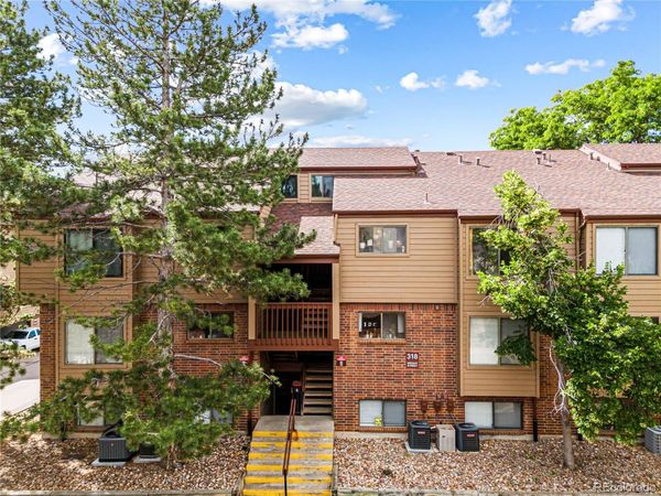 318 Wright Street , Unit 302, Lakewood, CO 80228