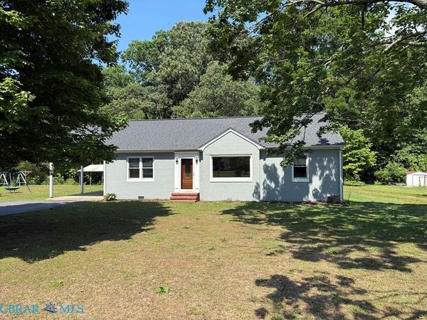 1629 Mila Road , Wicomico, VA 22473