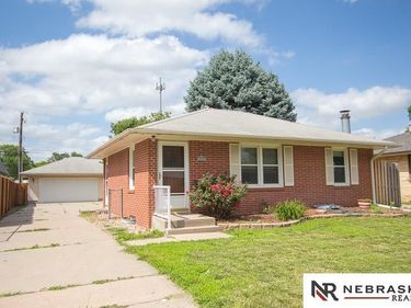 6920 Colfax Avenue, Lincoln, NE 68507