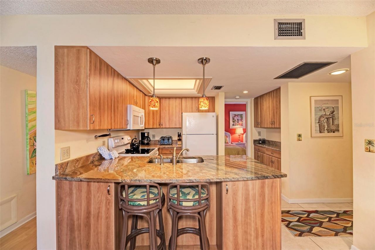 1800 Cove II Place , Unit 213, Sarasota, FL 34242 Photo