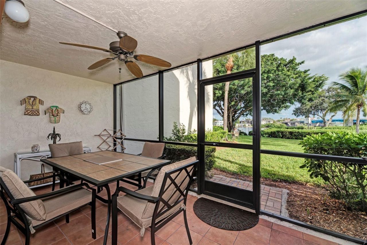 1800 Cove II Place , Unit 213, Sarasota, FL 34242 Photo