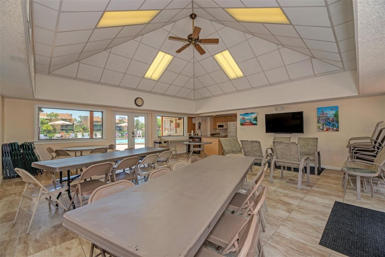 1800 Cove II Place , Unit 213, Sarasota, FL 34242 Photo