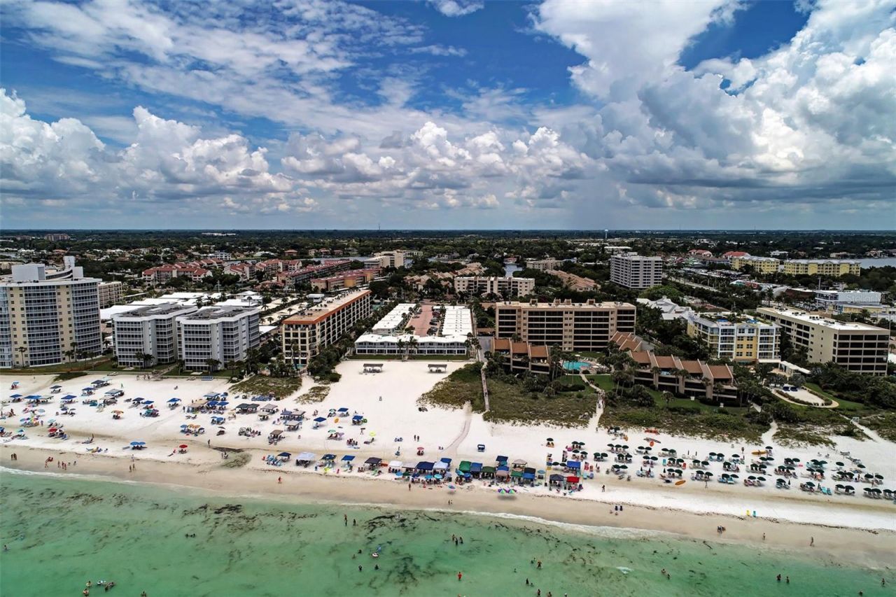 1800 Cove II Place , Unit 213, Sarasota, FL 34242 Photo