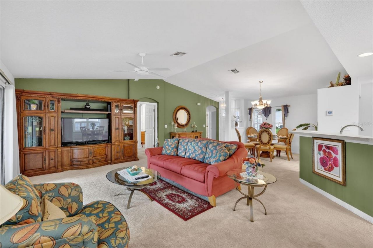 751 Old Oaks Lane , Leesburg, FL 34748 Photo