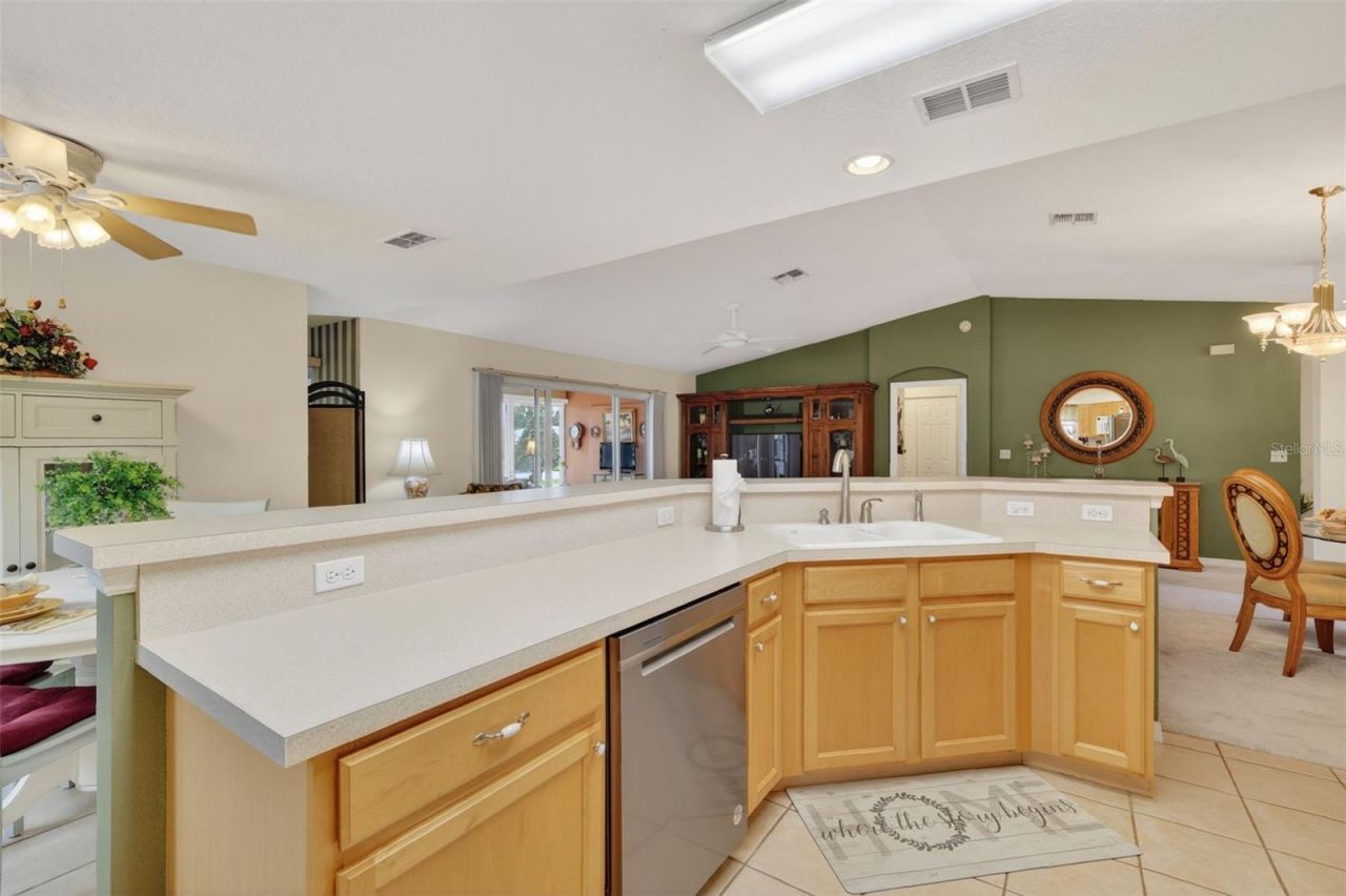 751 Old Oaks Lane , Leesburg, FL 34748 Photo