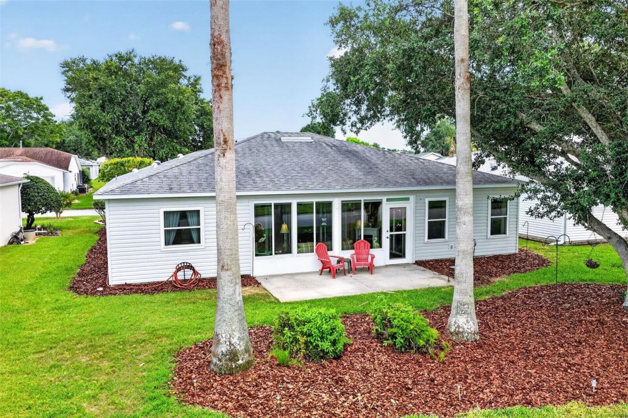 751 Old Oaks Lane , Leesburg, FL 34748 Photo