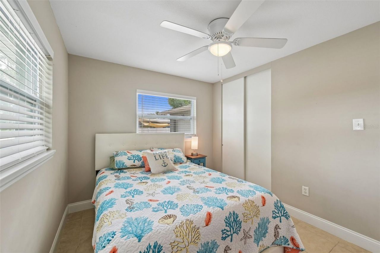 5005 Bee Ridge Road, Sarasota, FL 34233 Photo