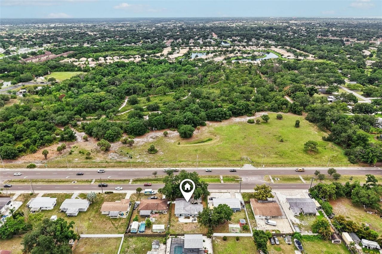 5005 Bee Ridge Road, Sarasota, FL 34233 Photo