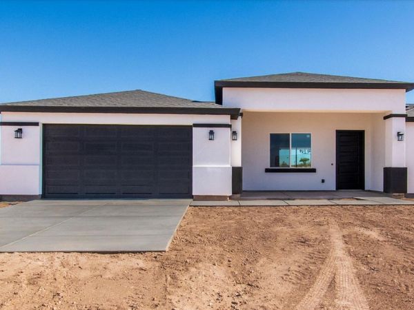32959 W ELWOOD Street, Tonopah, AZ 85354