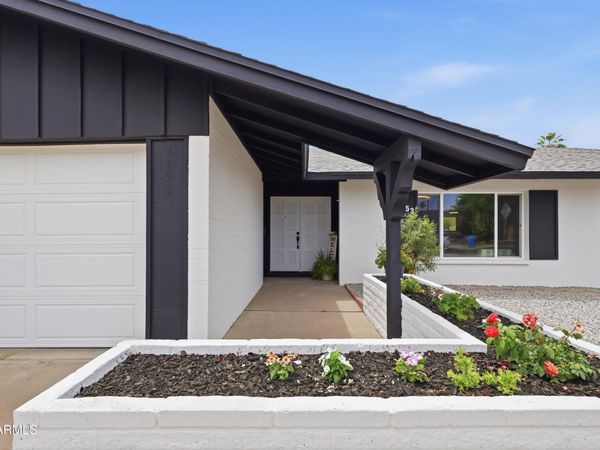 3453 W HEARN Road, Phoenix, AZ 85053