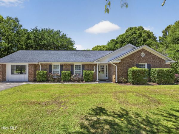 622 Long Leaf Acres Drive, Wilmington, NC 28405
