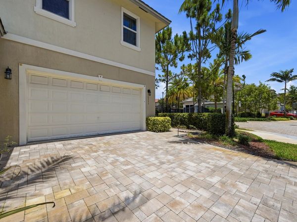 6993 Pines Circle, Unit 6993, Coconut Creek, FL 33073
