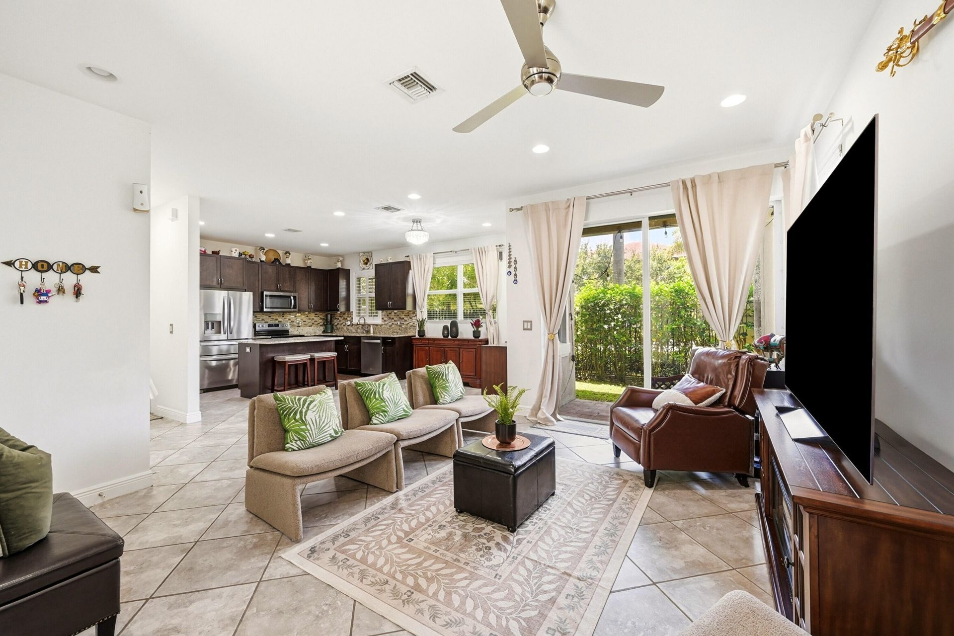 6993 Pines Circle, Coconut Creek, FL 33073 Photo