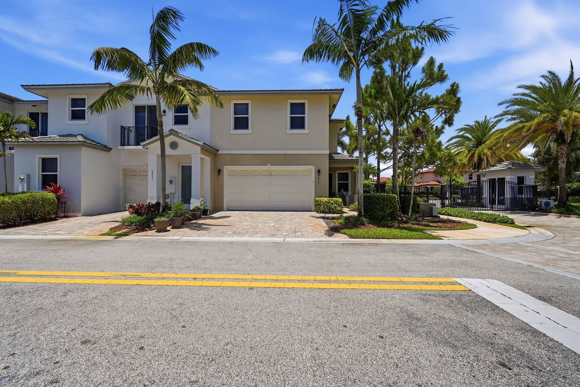 6993 Pines Circle, Coconut Creek, FL 33073 Photo