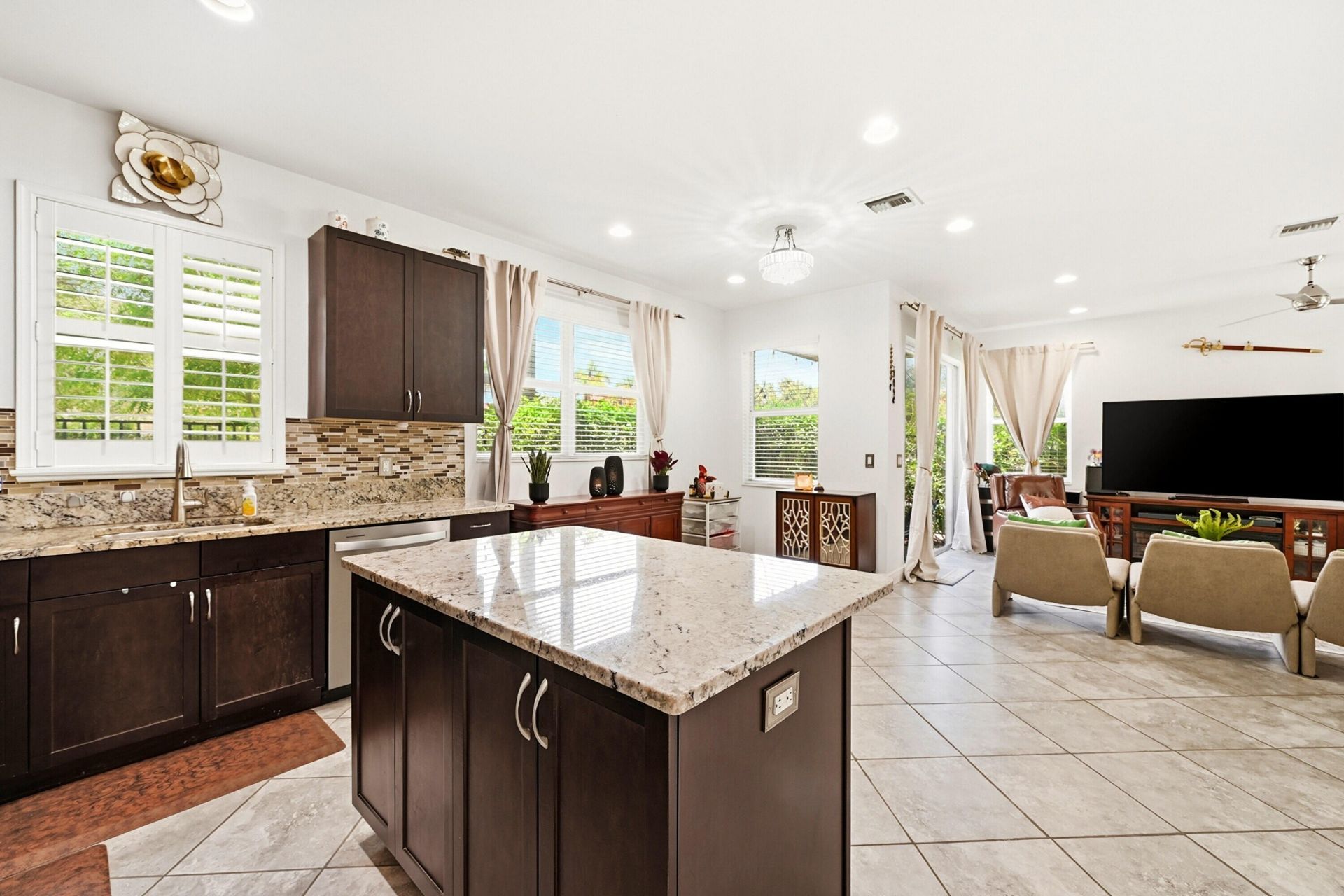 6993 Pines Circle, Coconut Creek, FL 33073 Photo