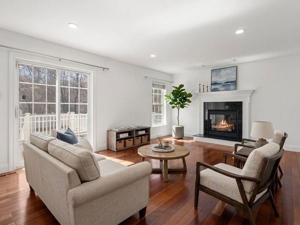 22 Westview Rd, Natick, MA 01760